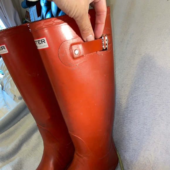 LOVED Red HUNTER Wellies, size 37 (6) GUC AS IS - Picture 8 of 12